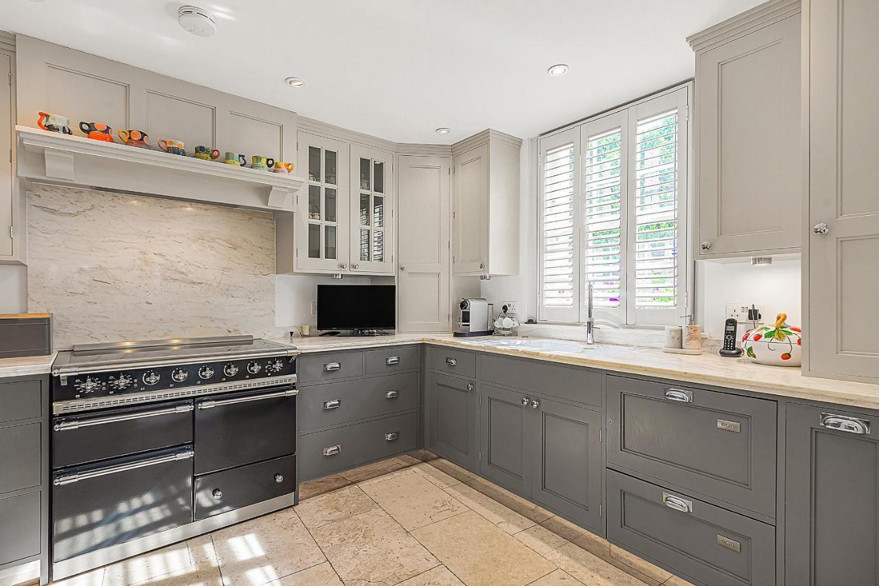 Veeve - Heart Of Hampstead * Londra